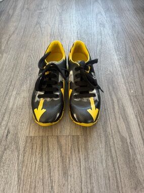 Women’s Black and Yellow Athletic Sneakers